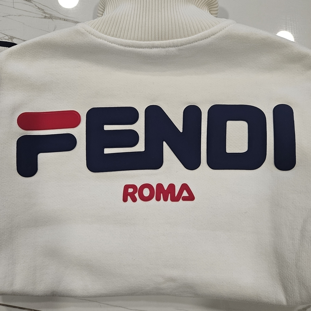 Fendi White Zip-Up Jacket with Logo Sleeves - Picture 16 of 16